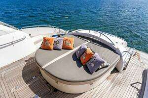 2001 Sunseeker Predator thumbnail 11