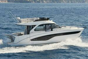 2026 Beneteau Antares 12 thumbnail 1