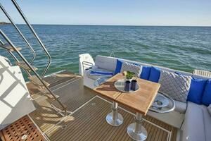 2026 Beneteau Antares 12 thumbnail 5