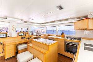 56ft Lagoon Yacht For Sale