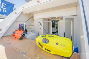 118ft Hargrave Yacht For Sale