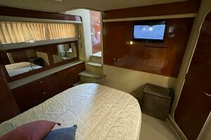 2003 Sea Ray 39 thumbnail 4