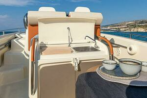 28ft Invictus Yacht For Sale