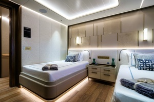 2026 Ares Yachts thumbnail 63