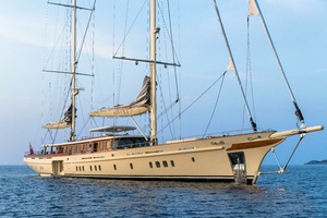 Yacht for sale SIMENA