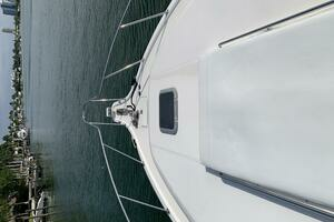 1999 Tiara Yachts 43 Open thumbnail 15