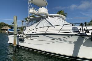 1999 Tiara Yachts 43 Open thumbnail 22
