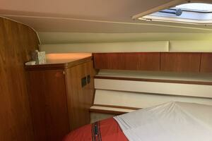 1999 Tiara Yachts 43 Open thumbnail 3
