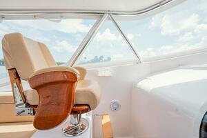 2012 Winter Custom Yachts 38 Express thumbnail 24