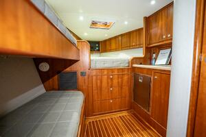 2012 Winter Custom Yachts 38 Express thumbnail 11