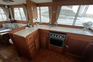 1985 Grand Banks 36 thumbnail 20