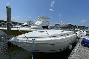 34ft Rinker Yacht For Sale