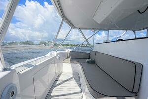 2000 Viking 50 Convertible thumbnail 35