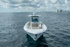 330 Boston Whaler 33ft Boston Whaler Yacht For Sale