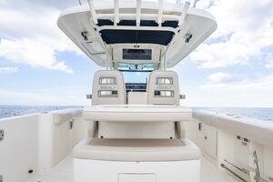 330 Boston Whaler 33ft Boston Whaler Yacht For Sale