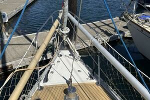 1985 Custom Whiting Yachts 40 thumbnail 3