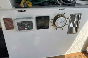 1985 Custom Whiting Yachts 40 thumbnail 11