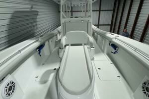 2024 Yellowfin 36 thumbnail 12