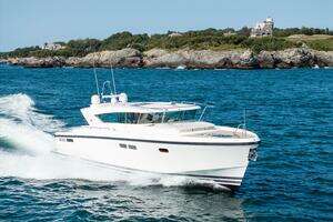  2017 Delta Powerboats 54 IPS Yacht For Sale in Pompano Beach FL