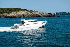  2017 Delta Powerboats 54 IPS Yacht For Sale in Pompano Beach FL