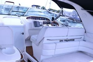 1996 Sea Ray Sundancer thumbnail 11