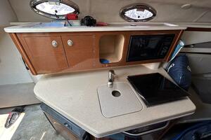 Photo 4631360 for 2008 Sea Ray 270 Amberjack  