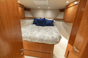 2015 Viking 70 Convertible thumbnail 18