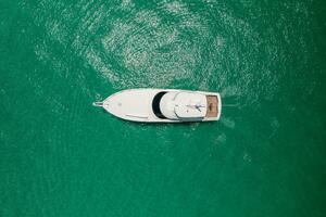 2015 Viking 70 Convertible thumbnail 51