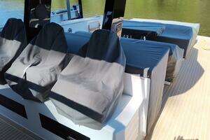 2023 Pardo Yachts P43 thumbnail 6