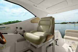 Fridge Benefit 35ft Tiara Yachts Yacht For Sale