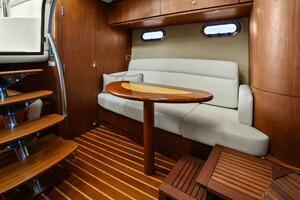 Fridge Benefit 35ft Tiara Yachts Yacht For Sale