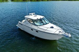 Fridge Benefit 35ft Tiara Yachts Yacht For Sale