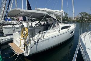 Wild Twist 30ft Beneteau Yacht For Sale