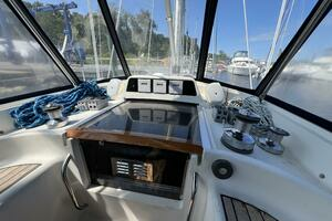 2002 Moody 38-2 Sloop thumbnail 20