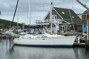 2002 Moody 38-2 Sloop thumbnail 44