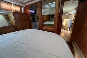 2002 Moody 38-2 Sloop thumbnail 12
