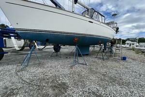 2002 Moody 38-2 Sloop thumbnail 75