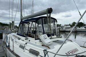 2002 Moody 38-2 Sloop thumbnail 51