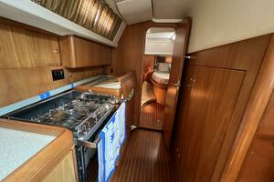 2002 Moody 38-2 Sloop thumbnail 9