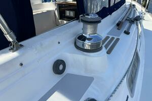 2002 Moody 38-2 Sloop thumbnail 34