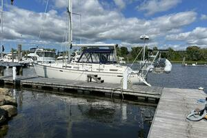 2002 Moody 38-2 Sloop thumbnail 72