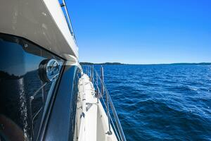 2017 Sea Ray L590 thumbnail 47