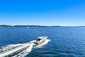2017 Sea Ray L590 thumbnail 75