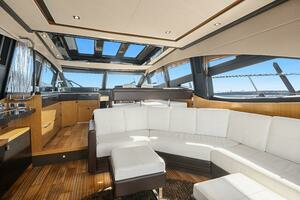 2017 Sea Ray L590 thumbnail 4