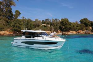  2025 Jeanneau NC 1095 Weekender Yacht For Sale in Saint Petersburg FL