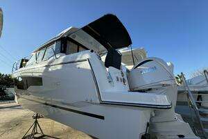  2025 Jeanneau NC 1095 Weekender Yacht For Sale in Saint Petersburg FL