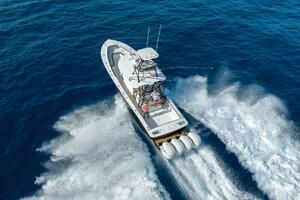  2025 Regulator 41 CC Yacht For Sale in Saint Petersburg FL