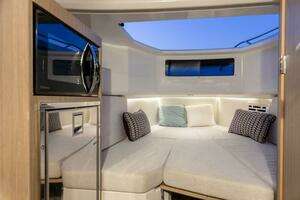  2024 Jeanneau 10.5 CC Yacht For Sale in Saint Petersburg FL
