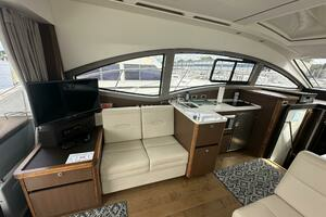 2018 Sea Ray Sundancer 400 thumbnail 21