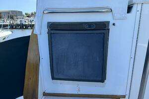 AMERICAN MAID 33ft Nauset Yacht For Sale